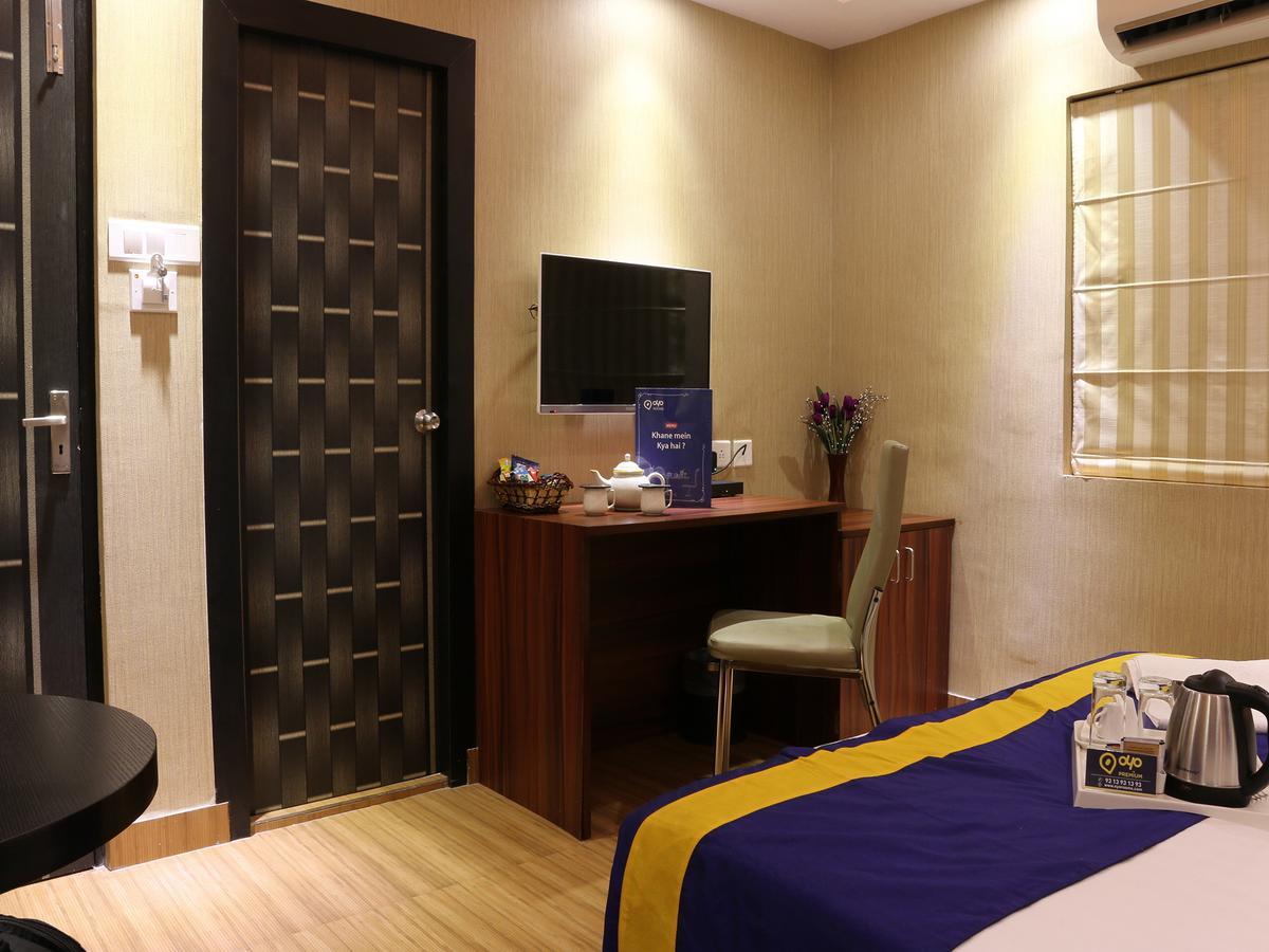 Oyo 662 Hotel Comfotel Kolkata Ngoại thất bức ảnh